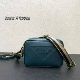 prada aaa qualite mini sac a main pour femme s_123b7b4